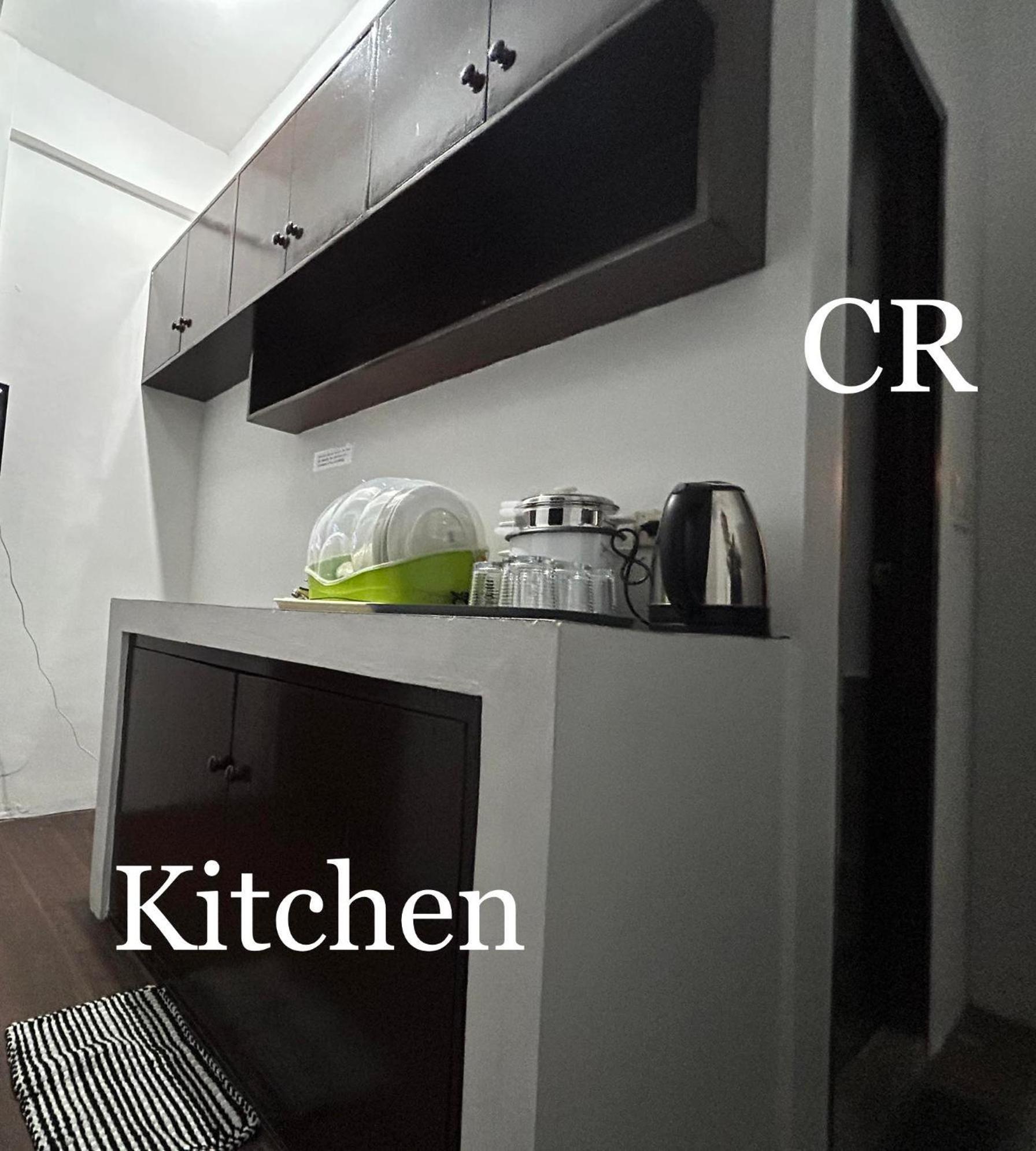 Private Room With Ac And Fan At Ekg Manila House Rental Exterior photo